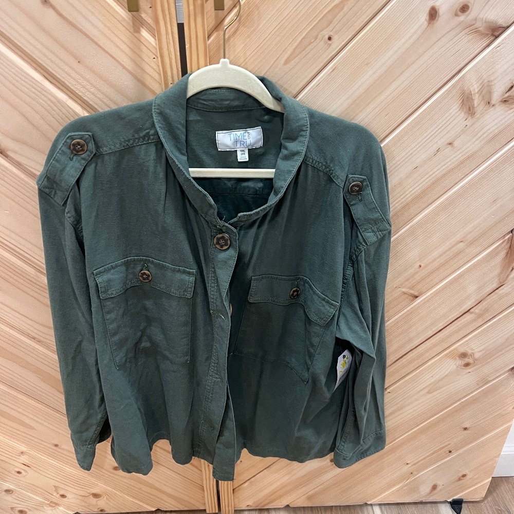 #221 Womens green Time and Tru Jacket XXL size 20 lightweight  NWT